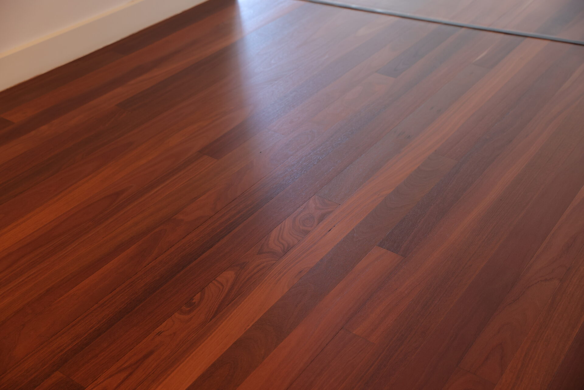 Newcastle Harbour apartment restoration - Image 4